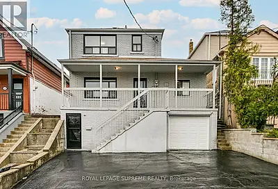 20 LACEY AVE Toronto ON M6M3L7