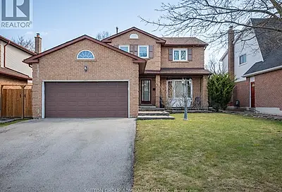 203 WILLOW LANE Newmarket ON L3Y6R9