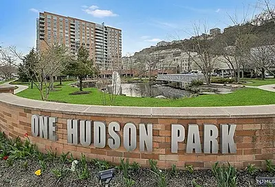 312 Hudson Park