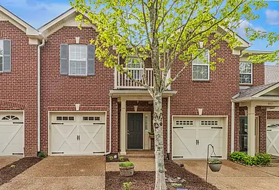 1811 Brentwood Pointe