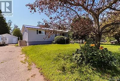 13 Steeves Crescent Rothesay NB E2J1M6