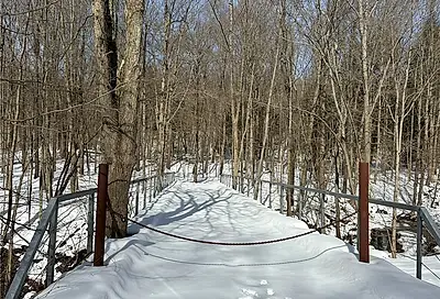 Hayes Hollow Road