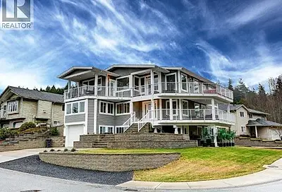 4000 SATURNA AVE Powell River BC 