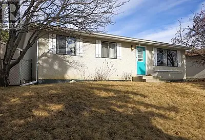 5219 58 Street Rocky Mountain House AB T4T1L2