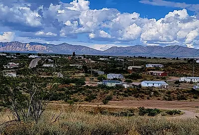 Lot 21 Navajo Place