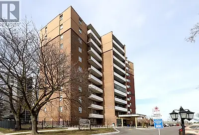 #304 -3105 QUEEN FREDERICA DR Mississauga ON L4Y3A5