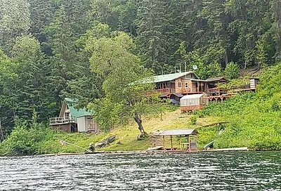 8 Chilkat Lake Road