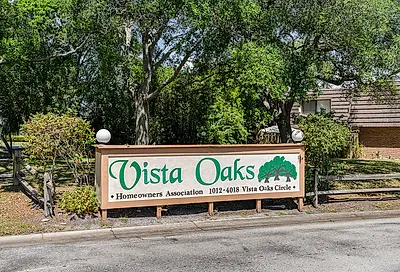 3816 Vista Oaks Circle NE