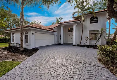10210 NW 48 Ct