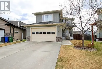 35 Lenon Close Red Deer AB T4R3S5