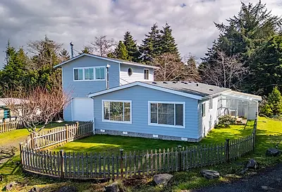 365 SW Pacific View St